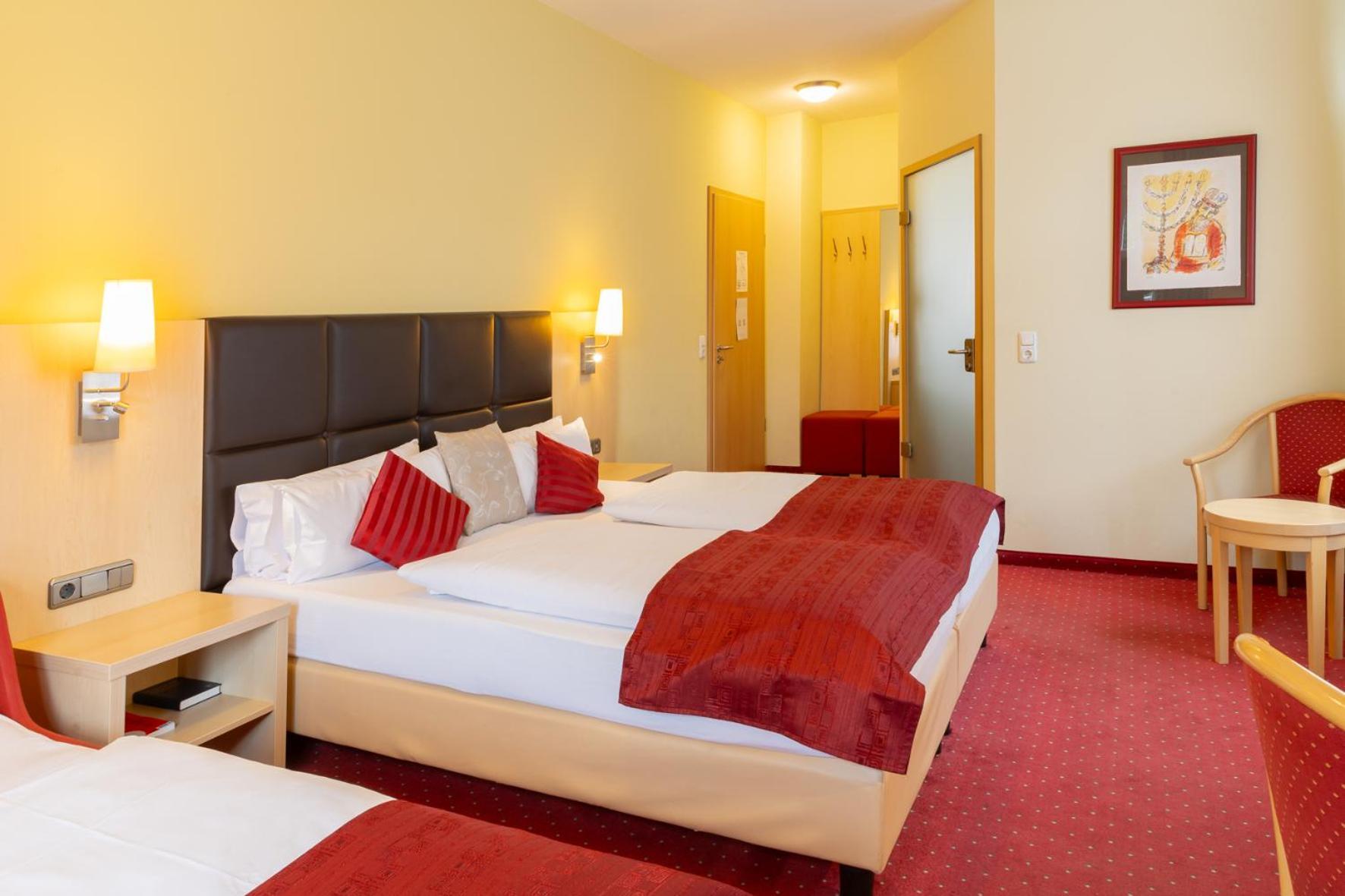 Hotel An Der Eiche كولمباخ المظهر الخارجي الصورة